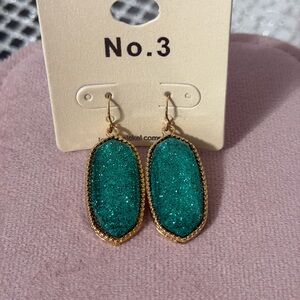 Elegant Green Dangle Earrings